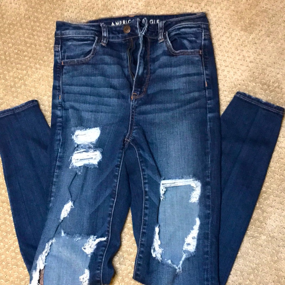 High Waisted American Eagle super stretch ripped jeans